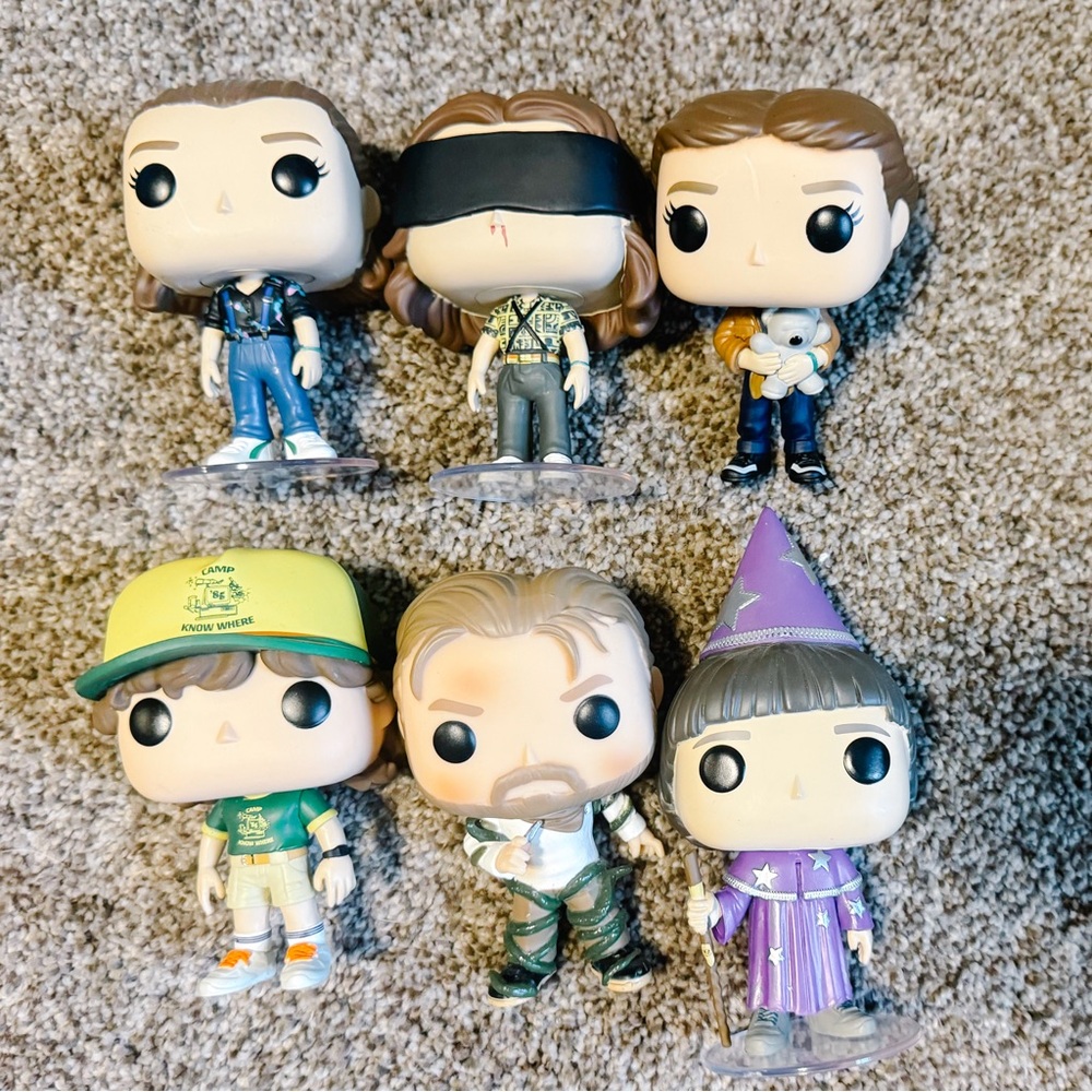Lot of 6 Funko Pop Stranger Things figures - Eleven, Dustin, Hop, Will